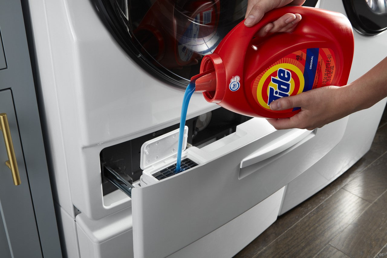 Whirlpool 15.5-inch Laundry Pedestal with Storage Drawer - White